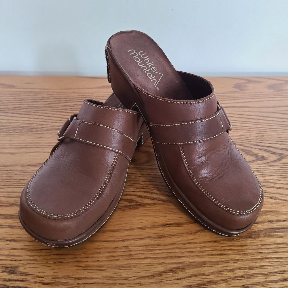 White Mountain Pammy Brown Leather Clog W/ Ring & Strap Design Women's Size 8.5